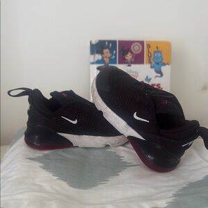 Nike Black and Red Athletic Sneakers with Cushioned Midsole